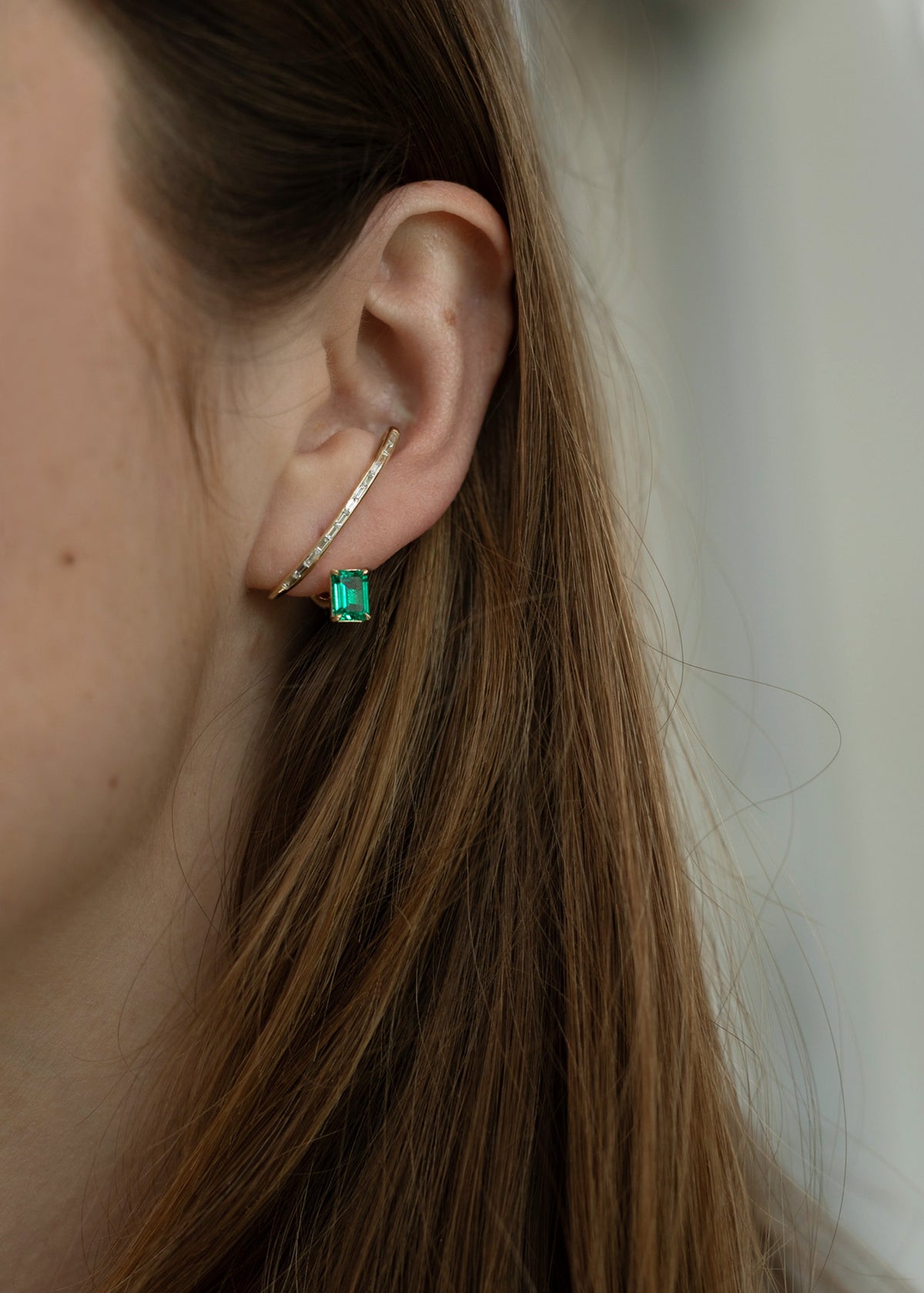 Emerald Crescendo Flare Earring