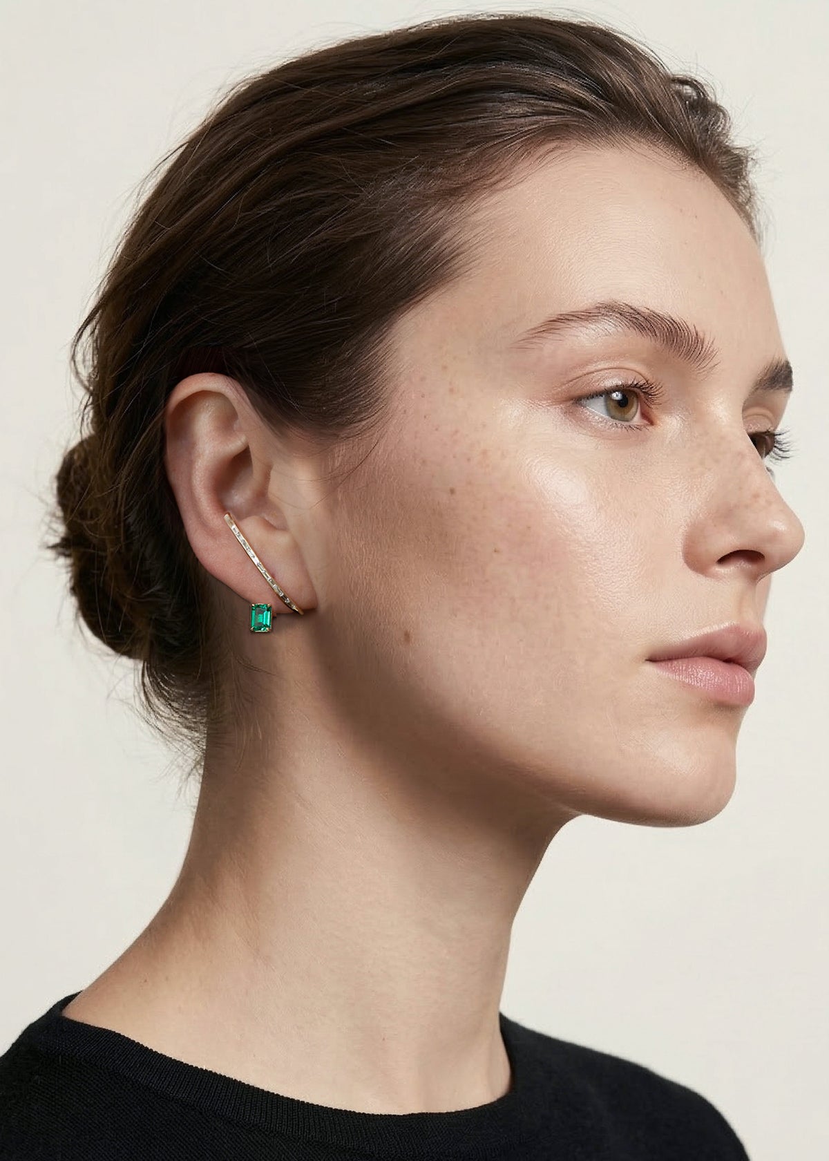 Emerald Crescendo Flare Earring