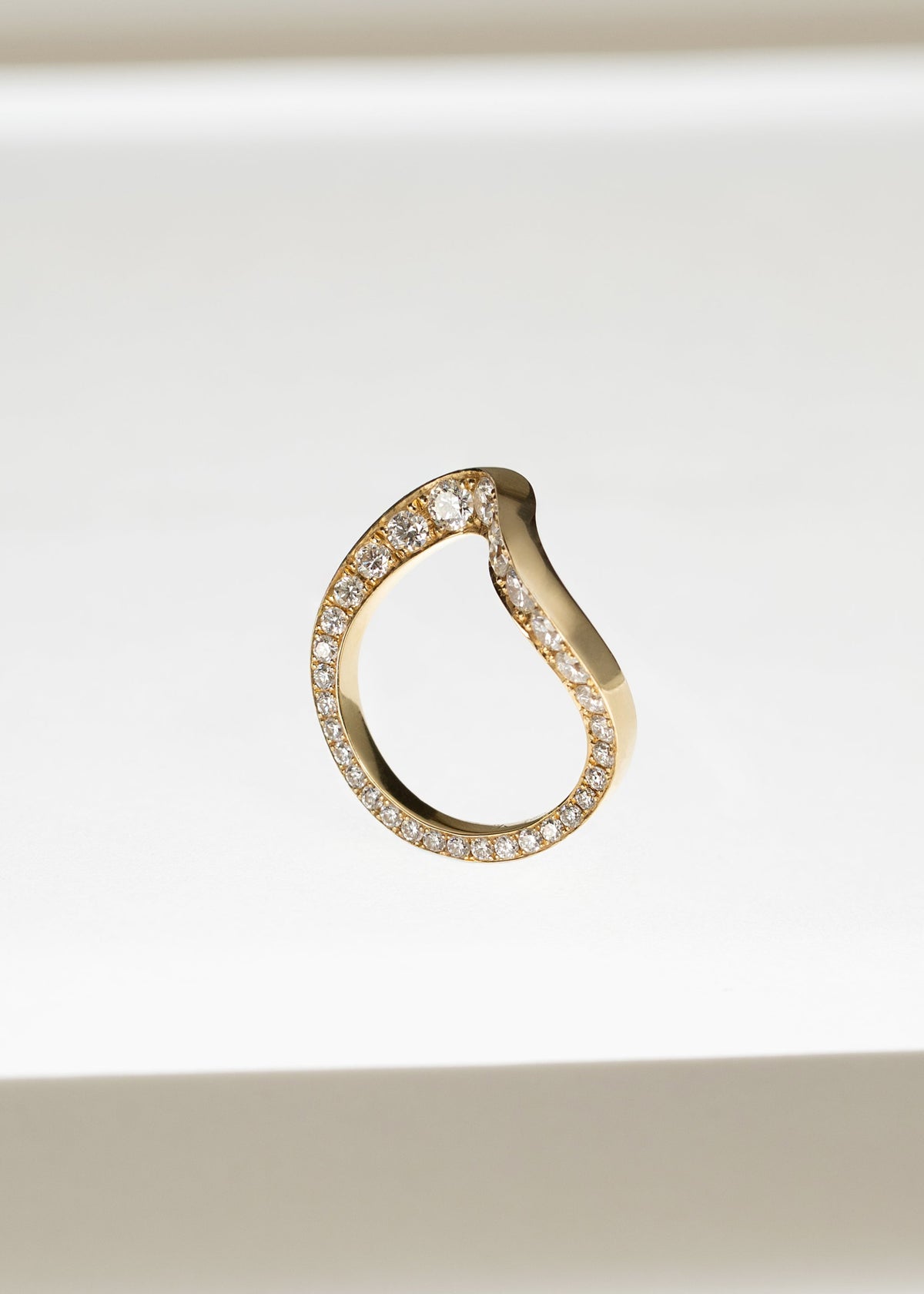 Diamond Trace Oasis Ring