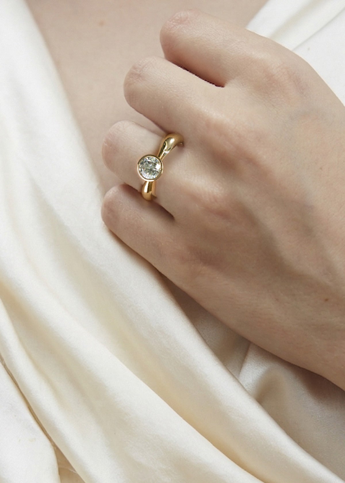 Éternal Diamond Ring