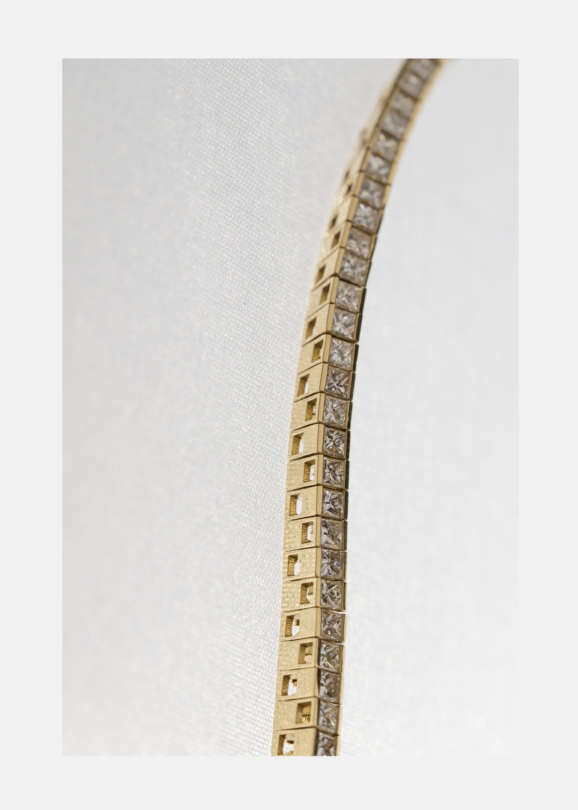 Anerise Eternity Bracelet