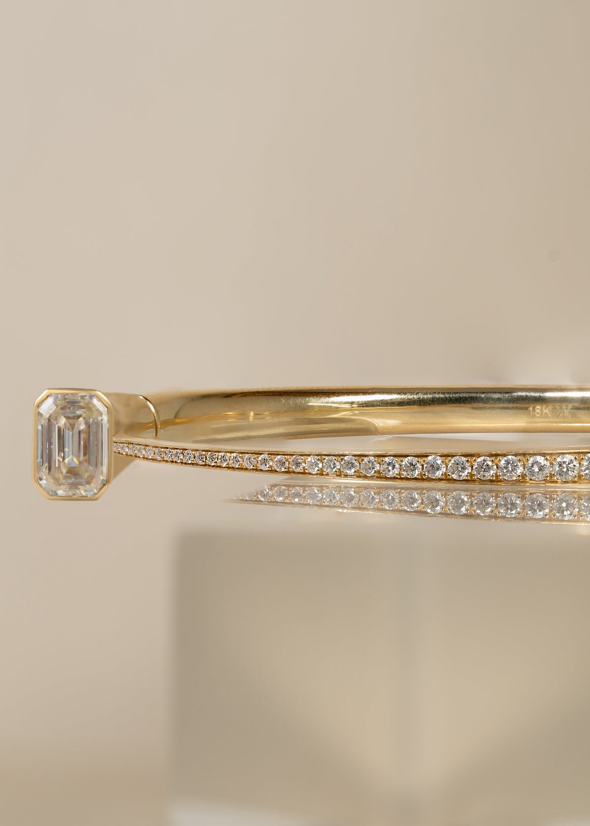 Emerald Crescendo Bloom Bracelet