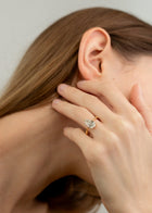 Éternal Pear Diamond Ring