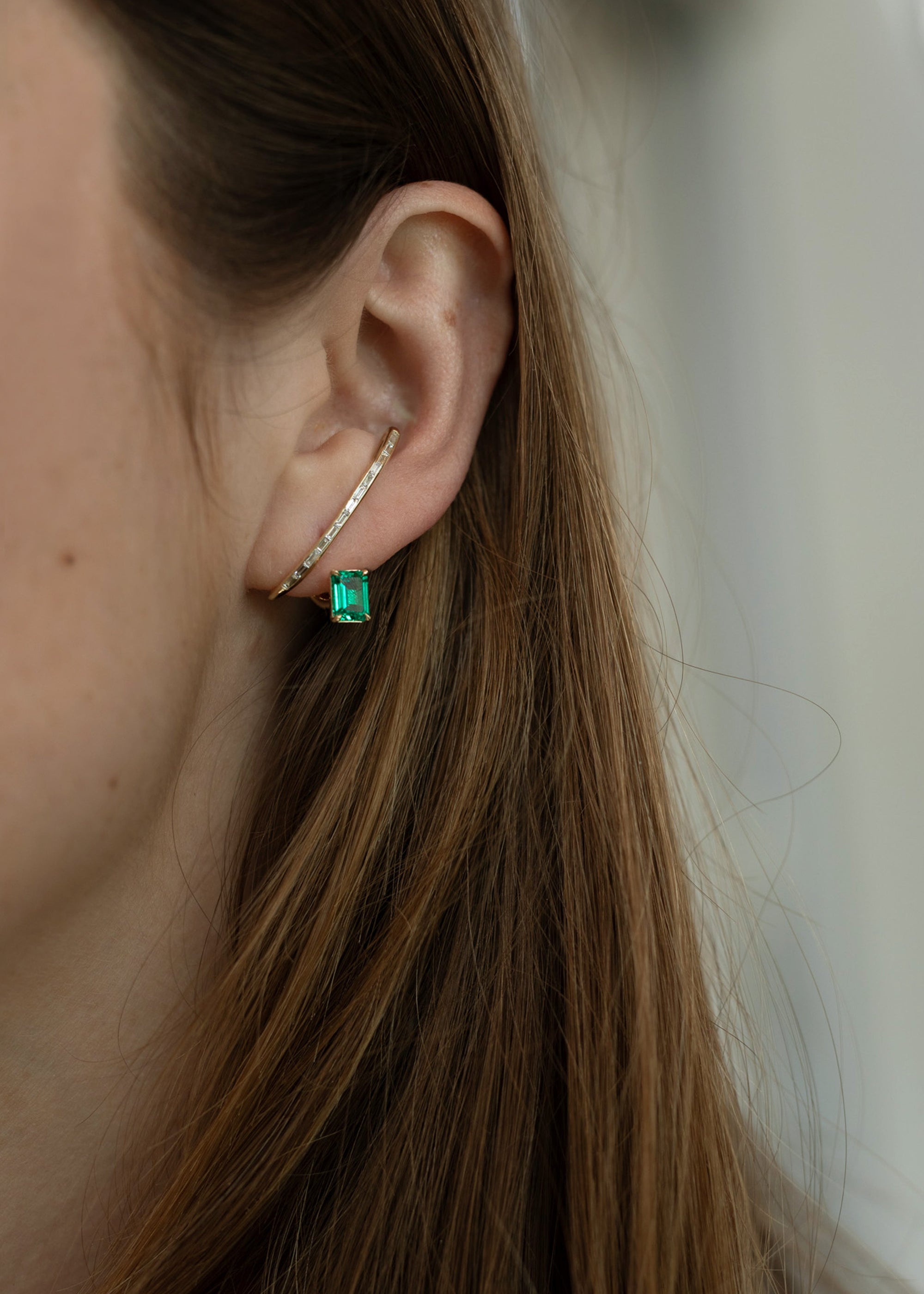 Emerald Crescendo Flare Earring
