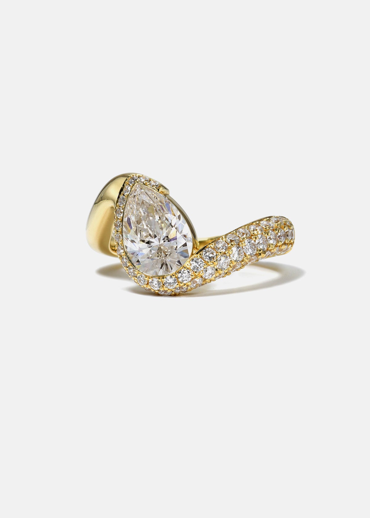 Diamond Trace Cloud Pavé Ring