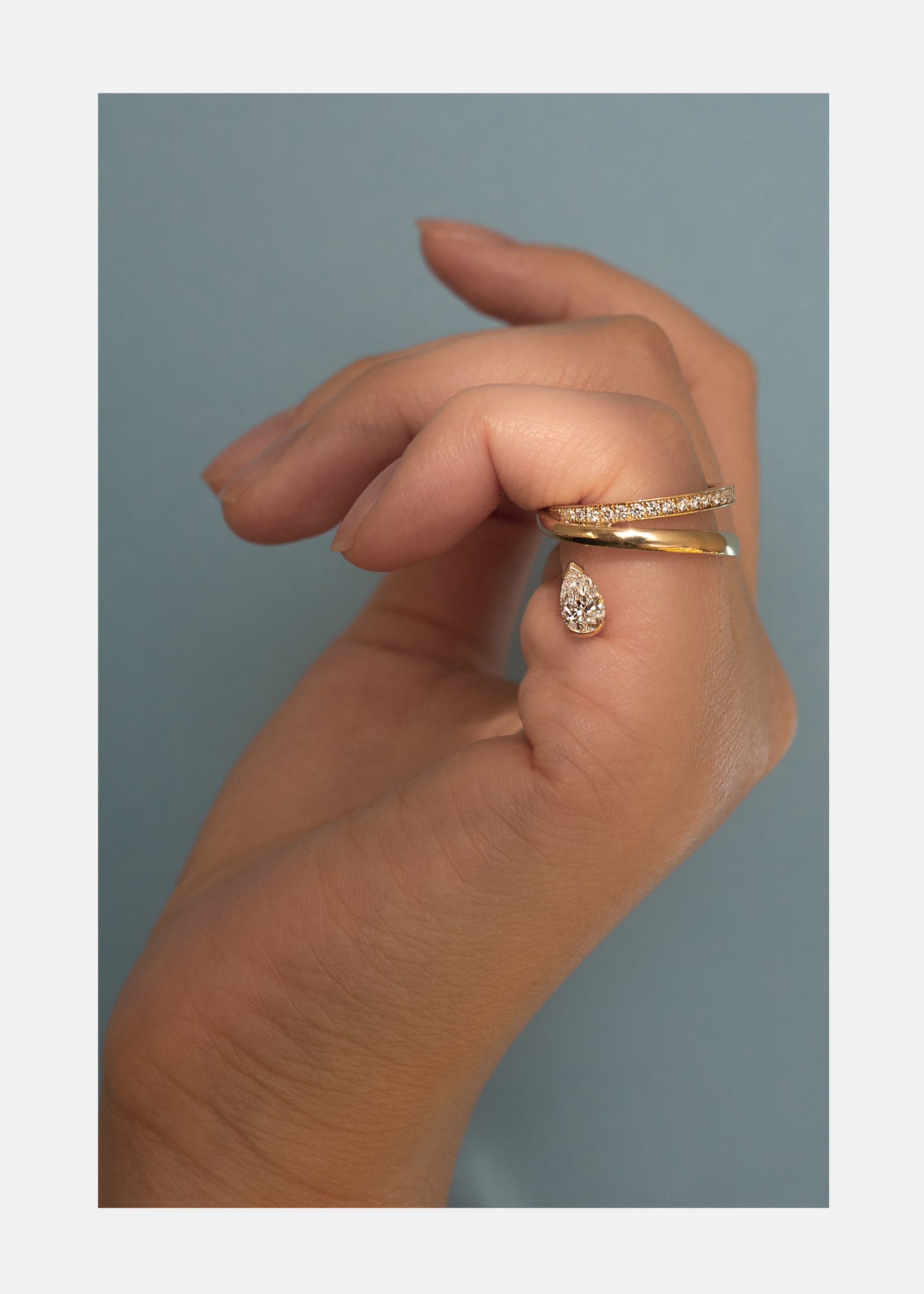 Pear Crescendo Double Flare Ring