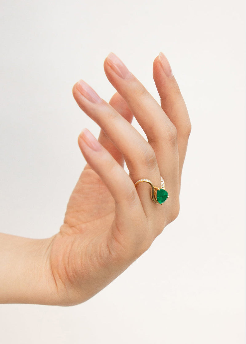 Emerald Trace Oasis Pavé Ring