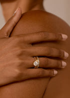Diamond Oasis Peak Ring