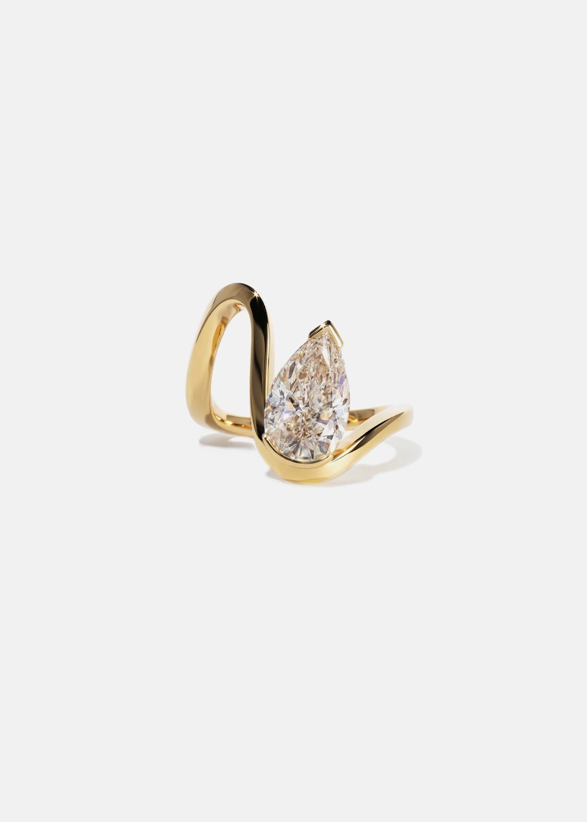 Floating Diamond Trace Ring