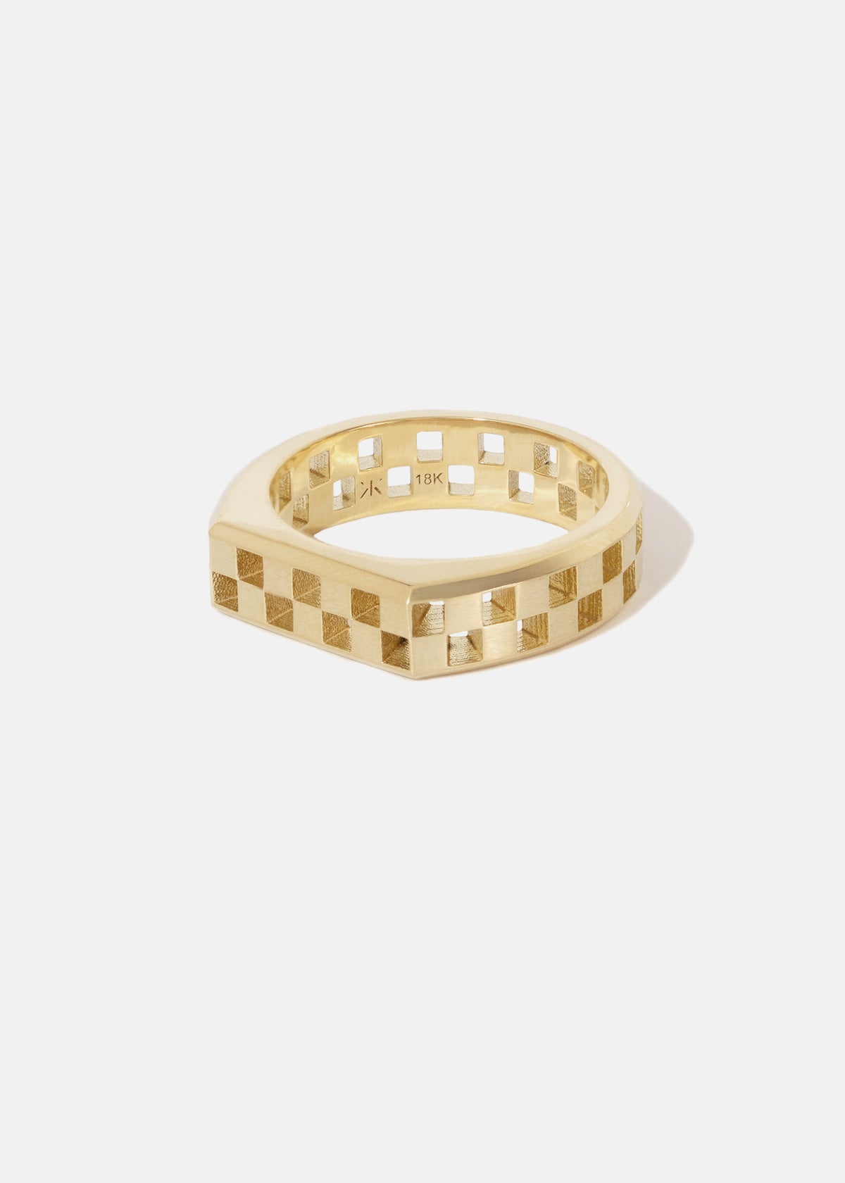 Anerise Tour Signet Ring