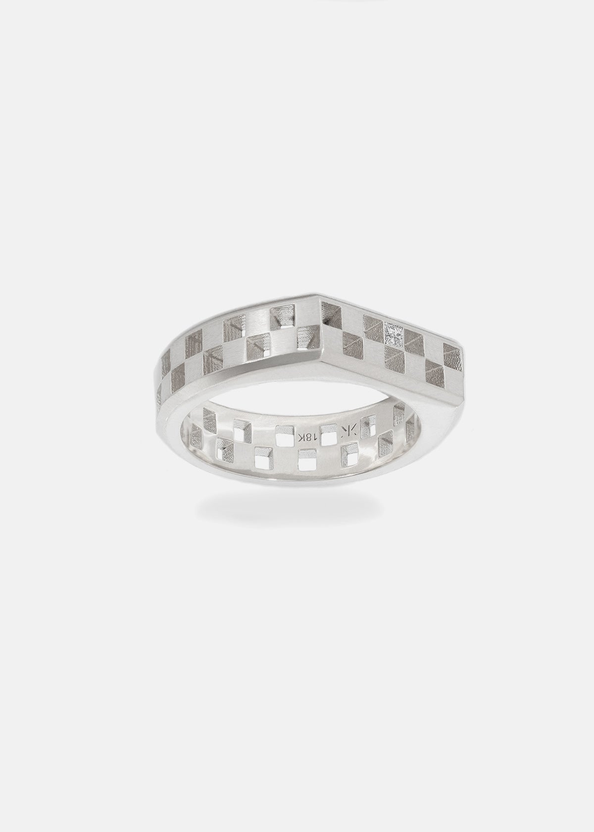 Anerise Signet Ring - Single Diamond