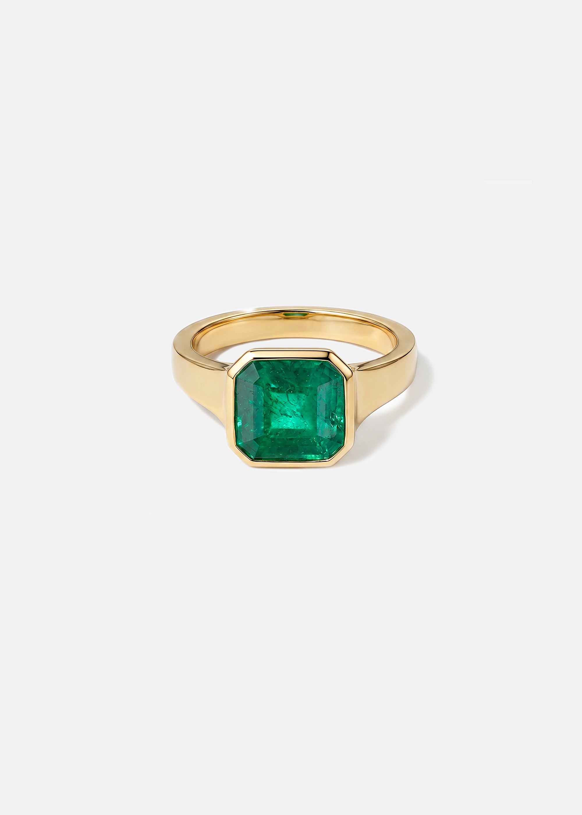 Asscher Emerald Cosma Ring