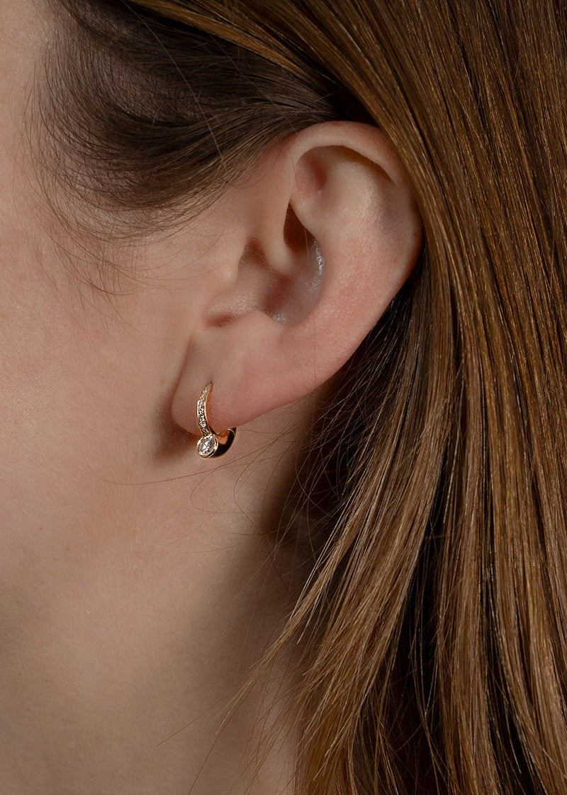 Crescendo Bloom Hoops