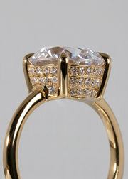 Cerré Solitaire Ring