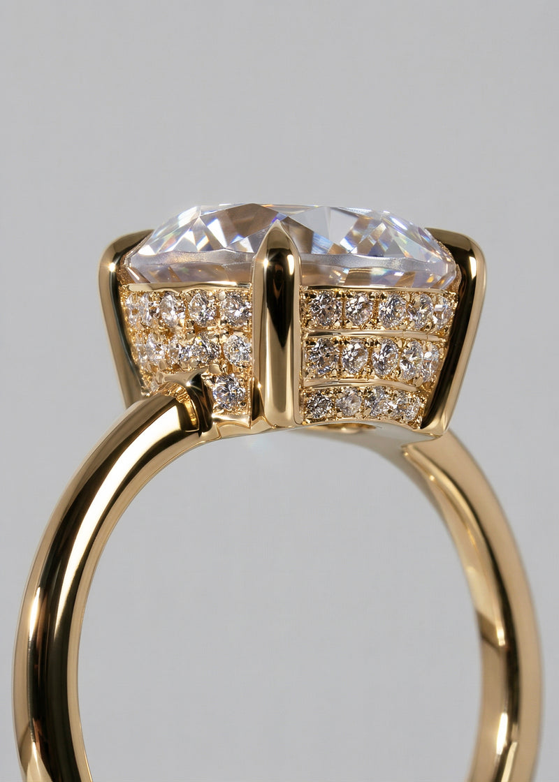 Cerré Solitaire Ring