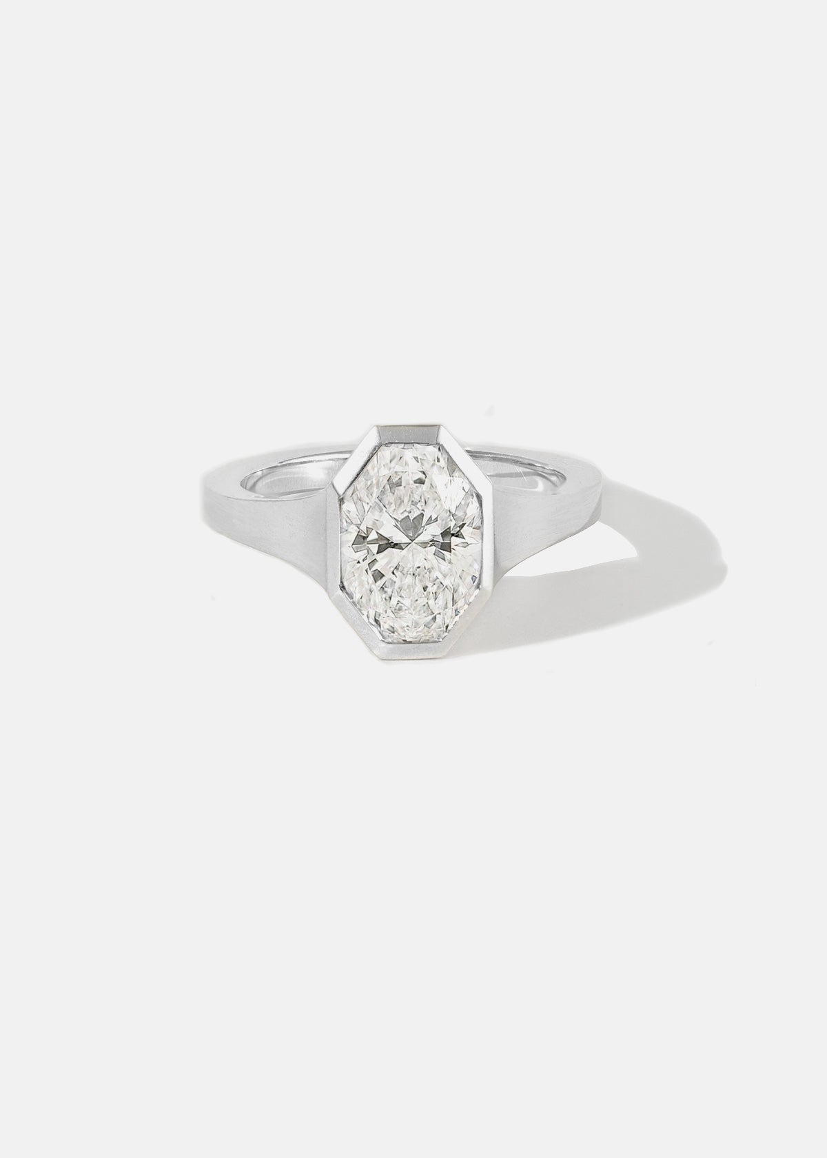 Cosma Oval Diamond Ring