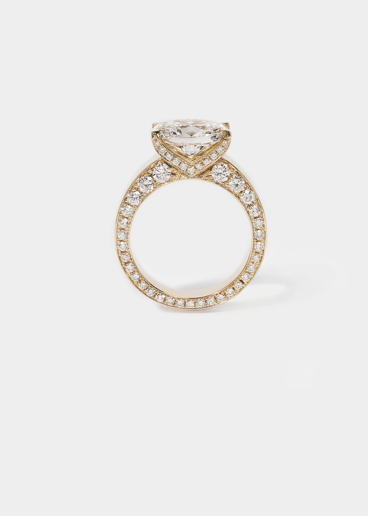 Crescendo Oasis Solitaire Ring