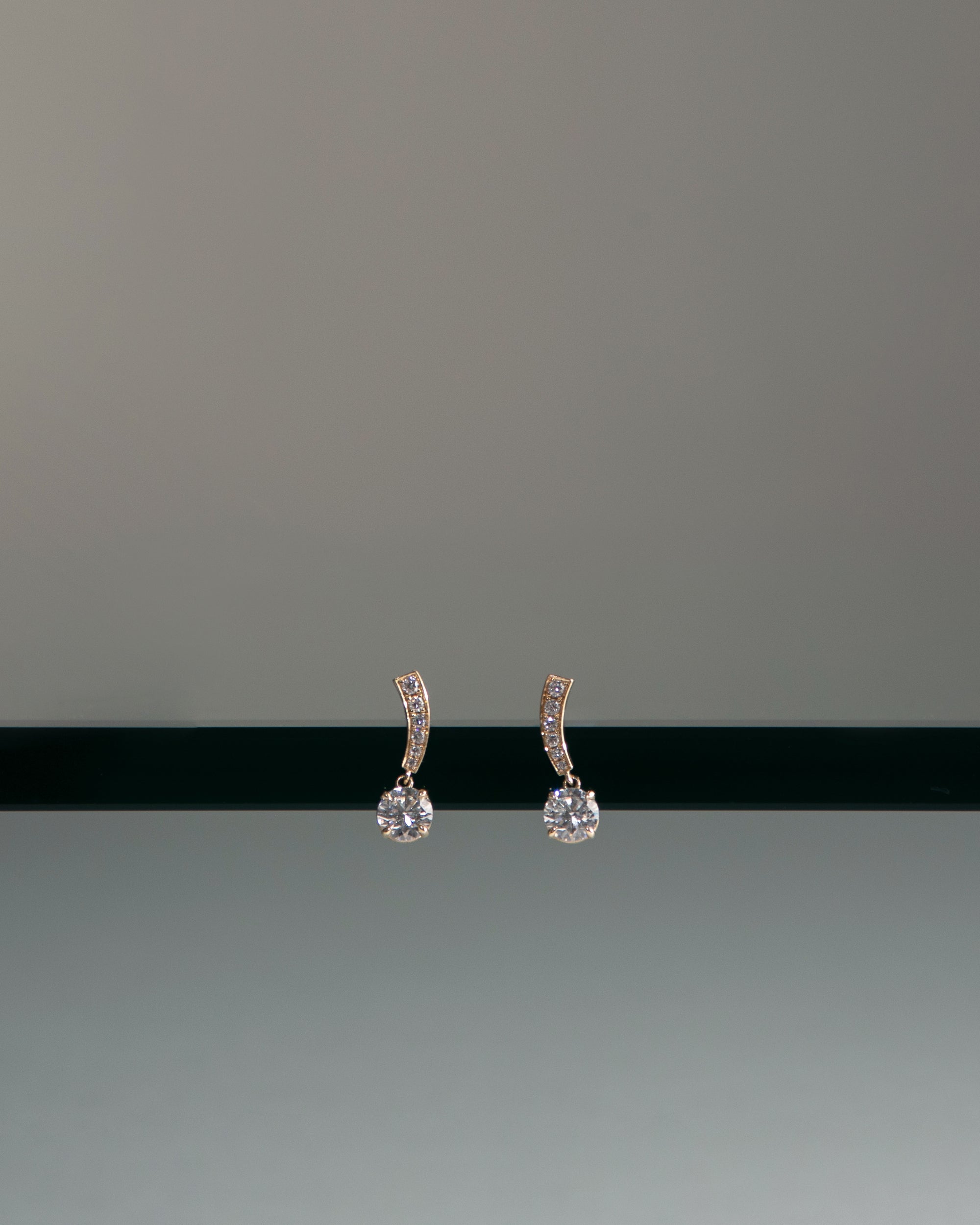 Diamond Serif Swing Earrings