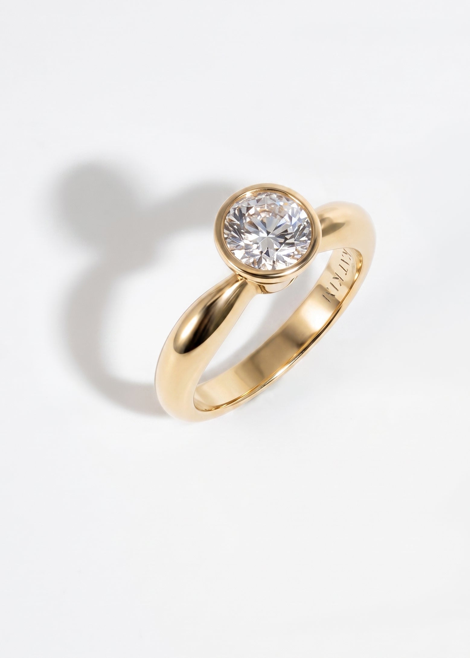 Éternal Diamond Ring