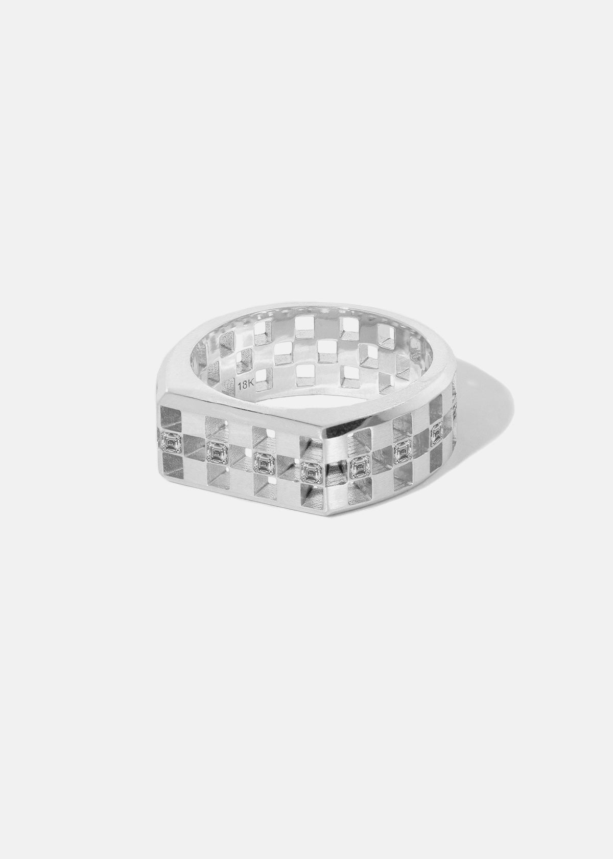 Grande Anerise Signet Diamond Ring - Single Row