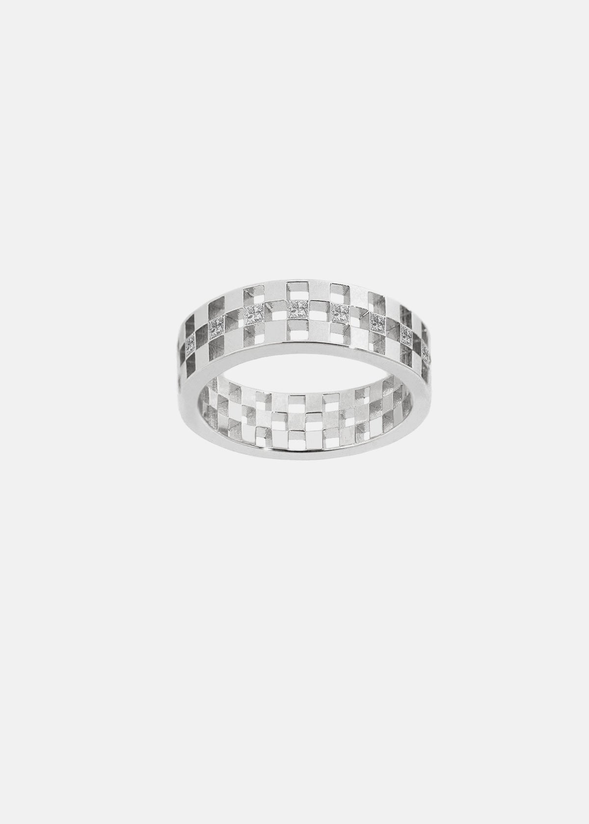 Grande Anerise Diamond Framed Band - Single Row