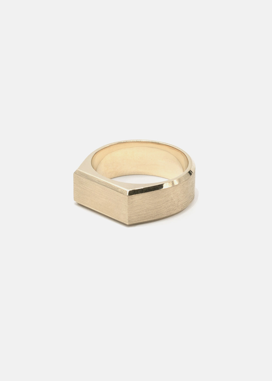 Grande Tour Signet Ring