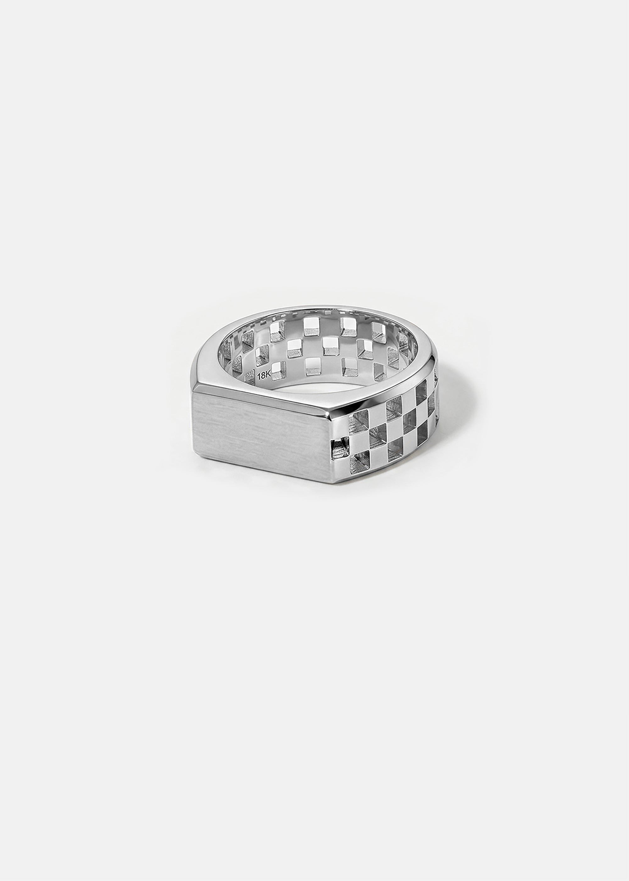 Grande Tour Top Anerise Signet Ring