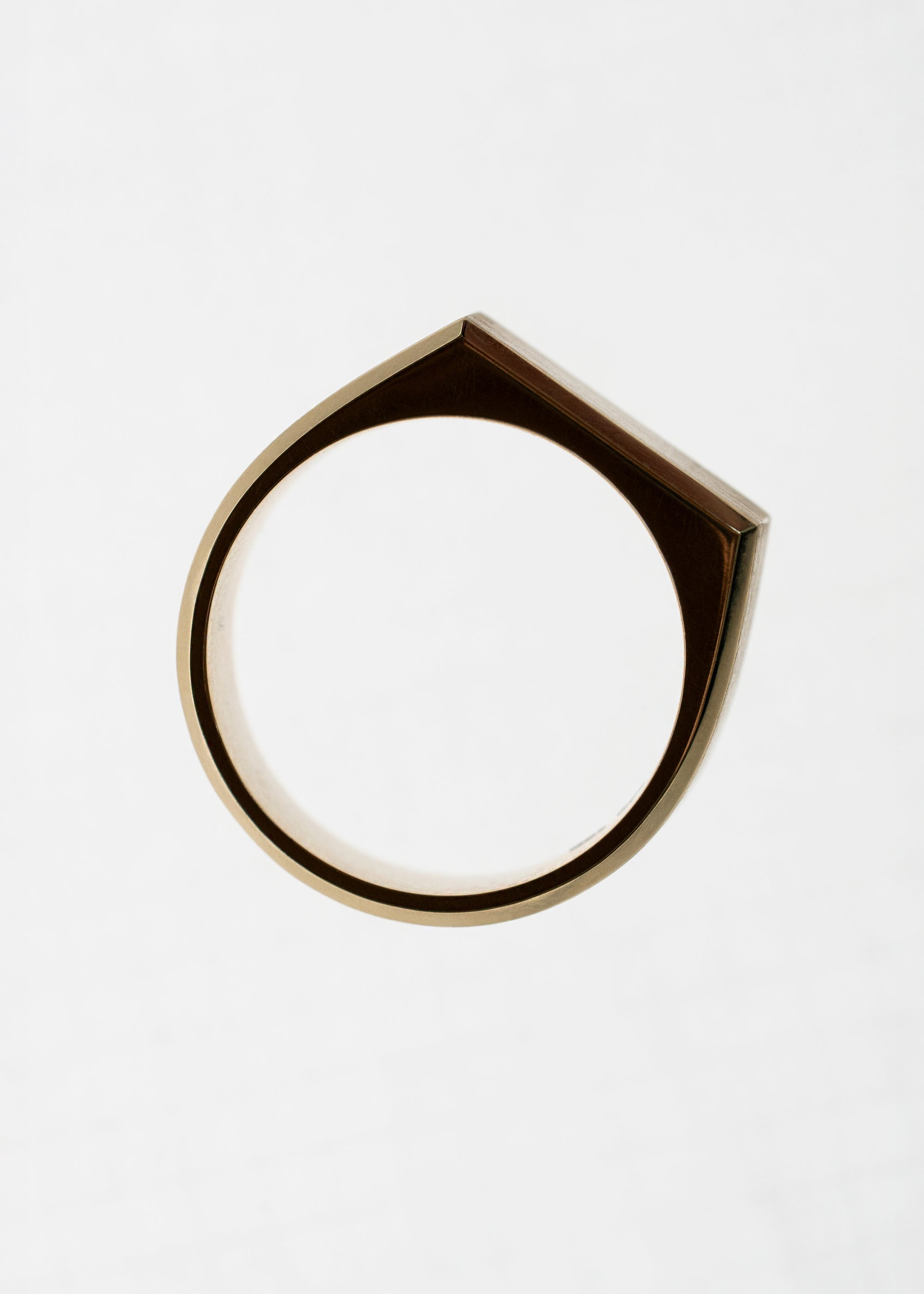 Grande Tour Signet Ring