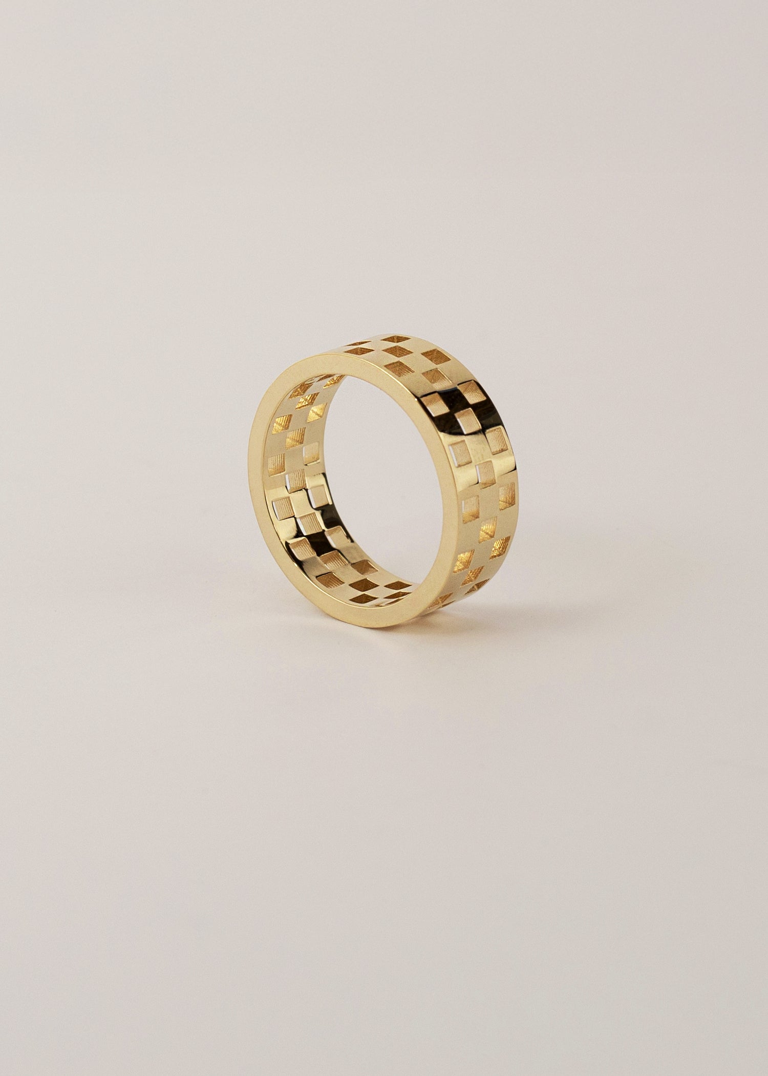 Grande Anerise Framed Ring