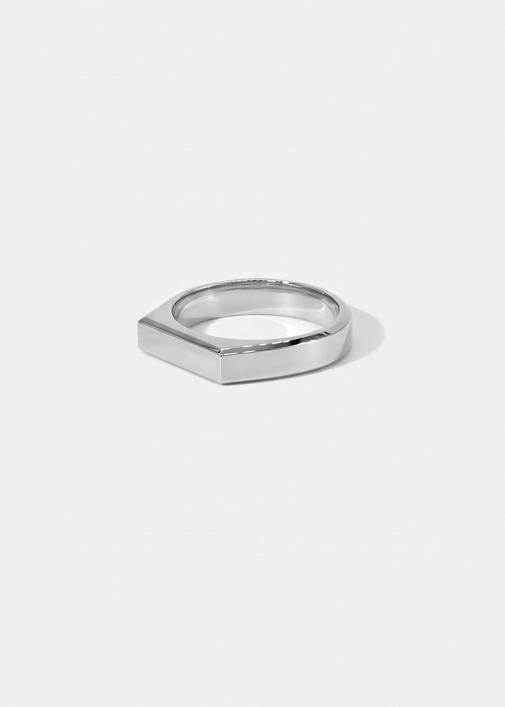 Mini Tour Signet Ring