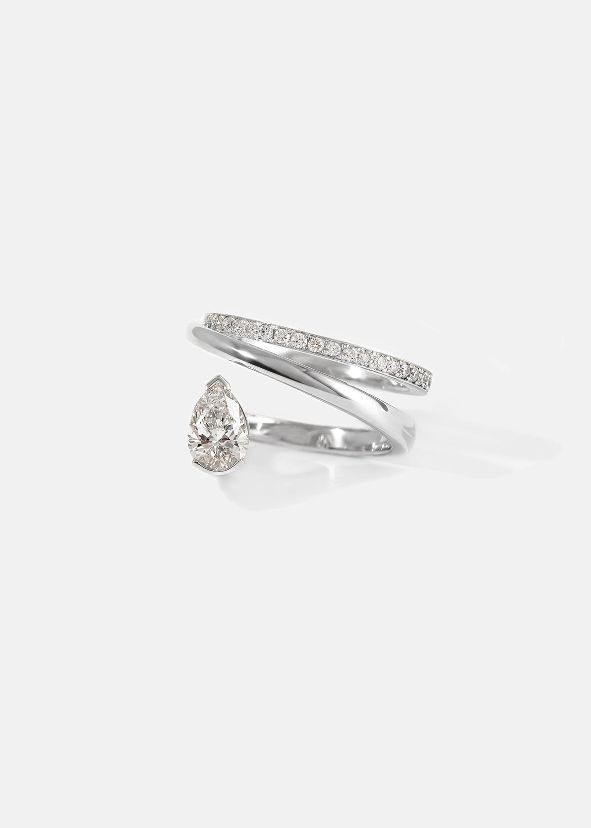 Pear Crescendo Double Flare Ring