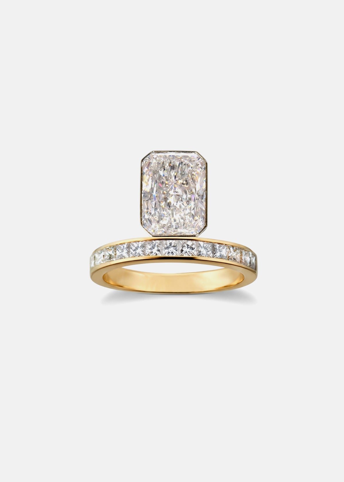 Radiant Diamond Peak Ring