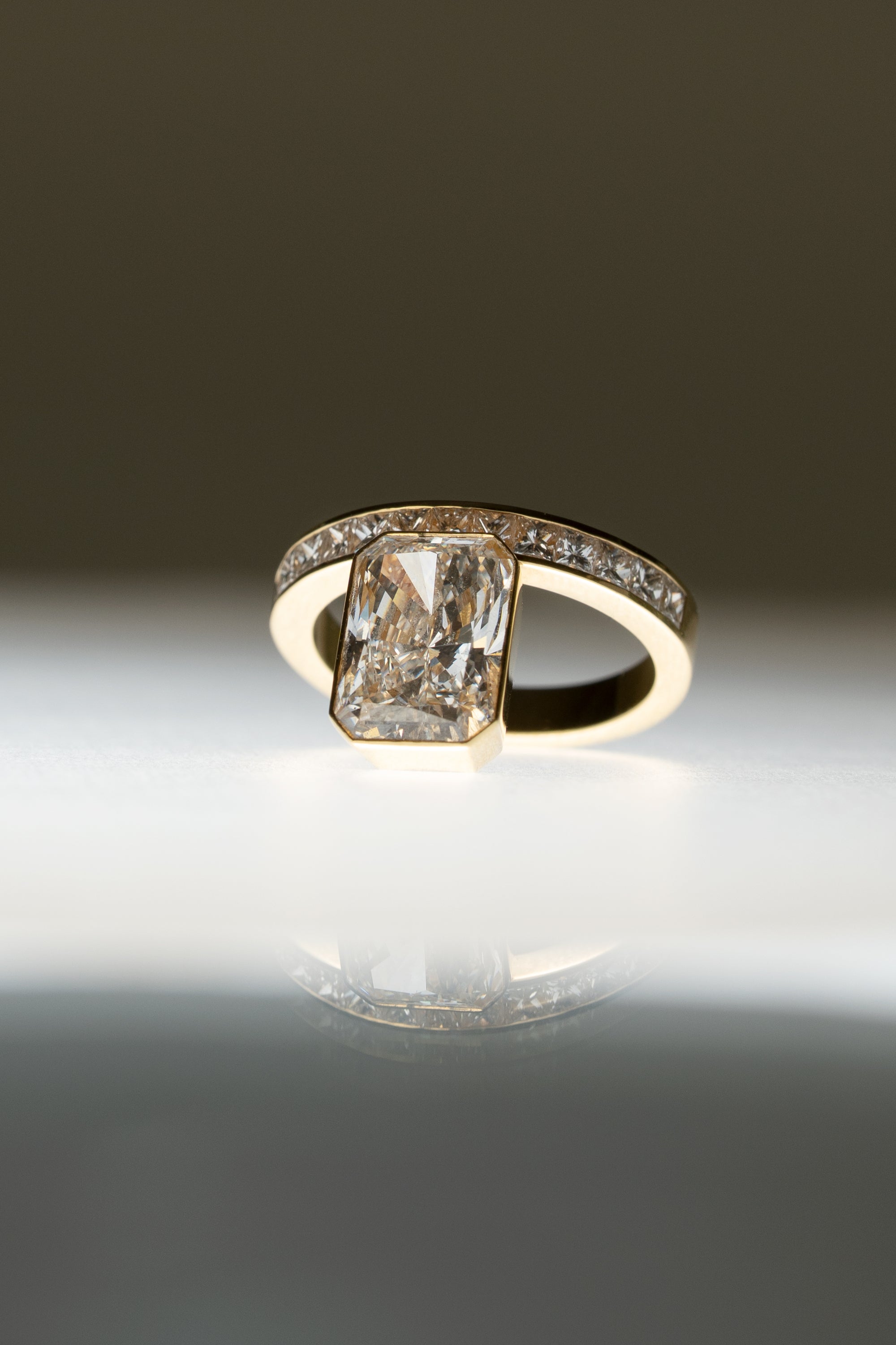 Radiant Diamond Peak Ring