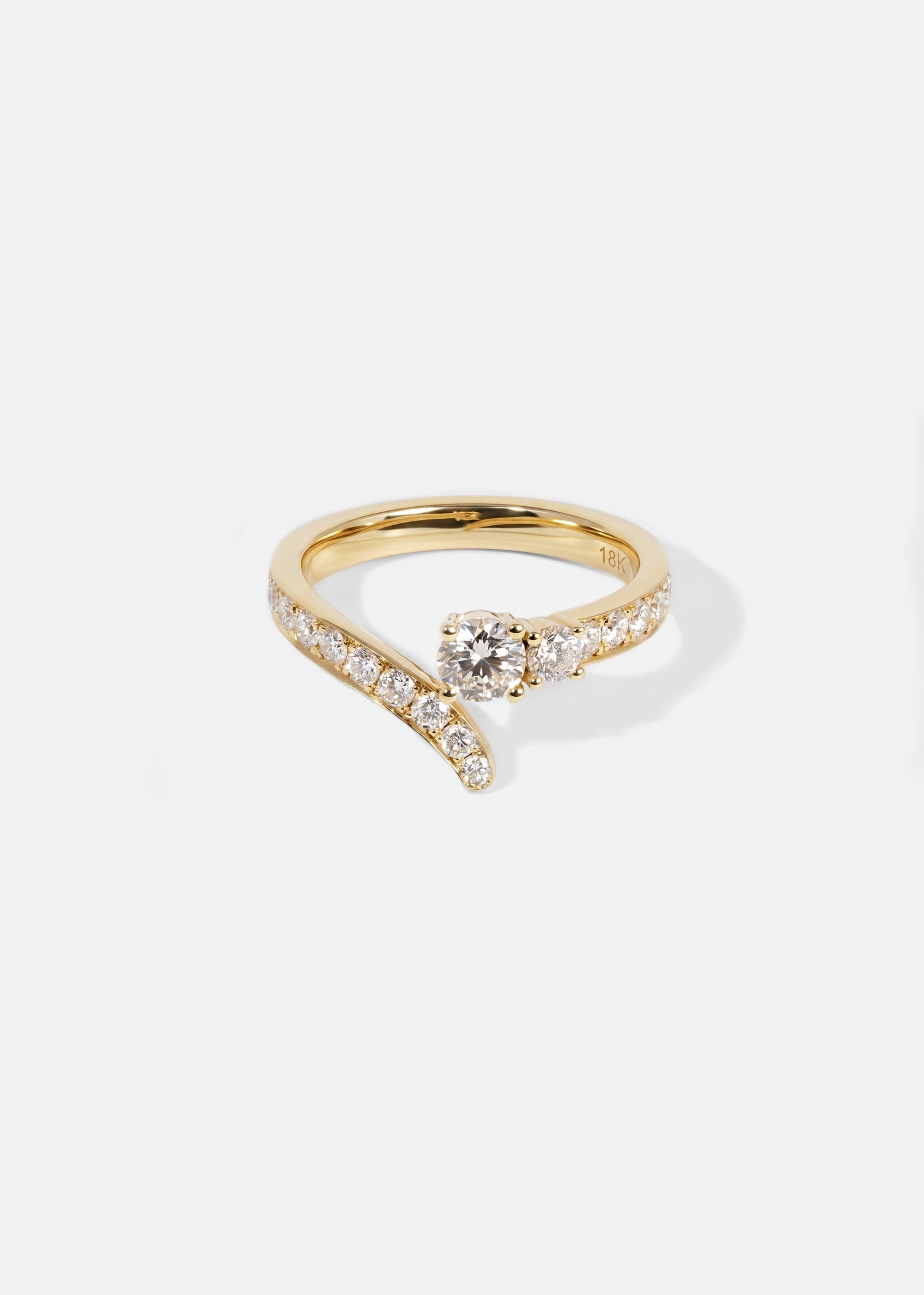 Ribbon Serif Ring