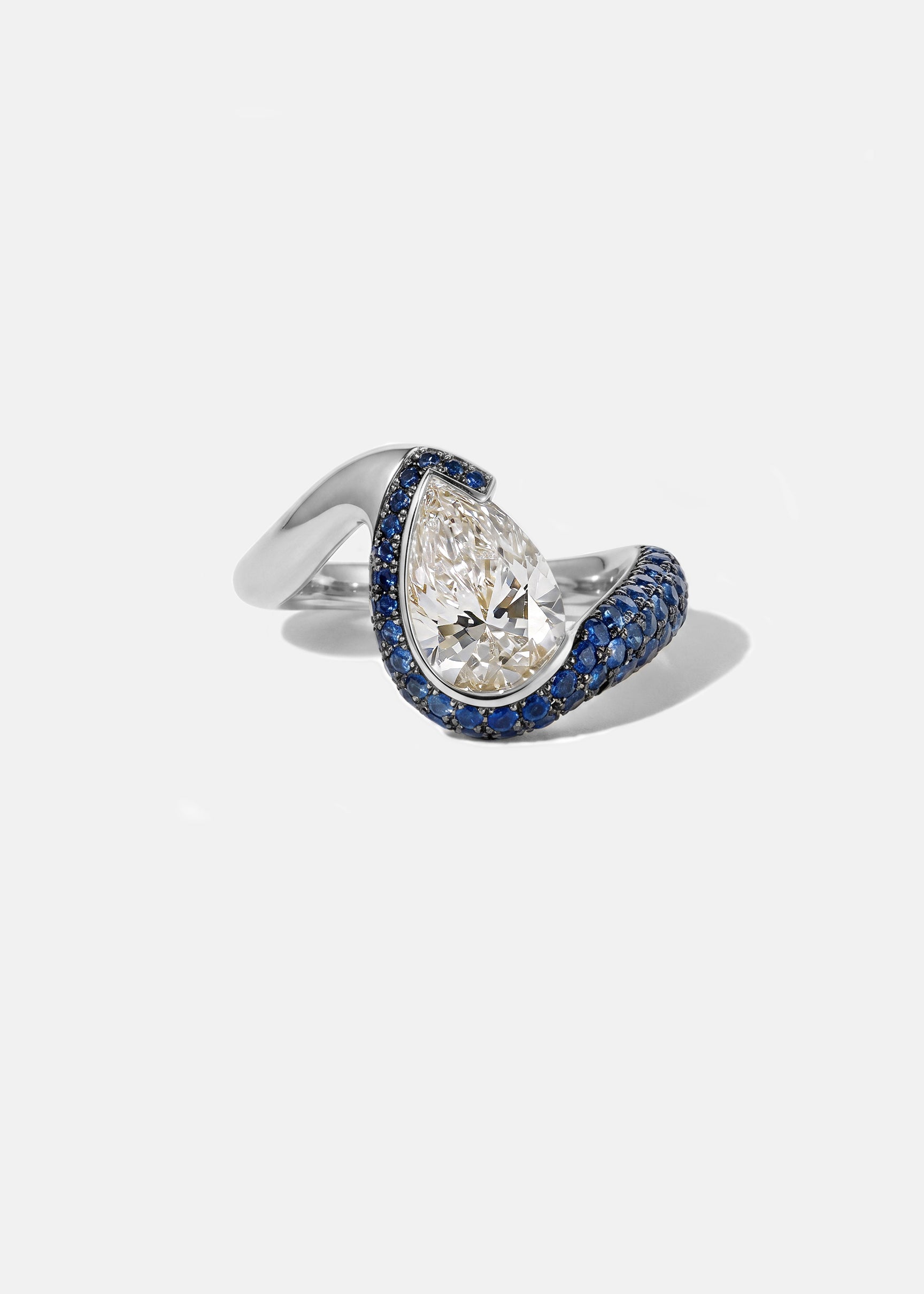 Diamond Sapphire Trace Cloud Ring