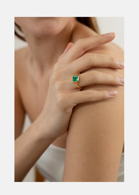 Asscher Emerald Cosma Ring
