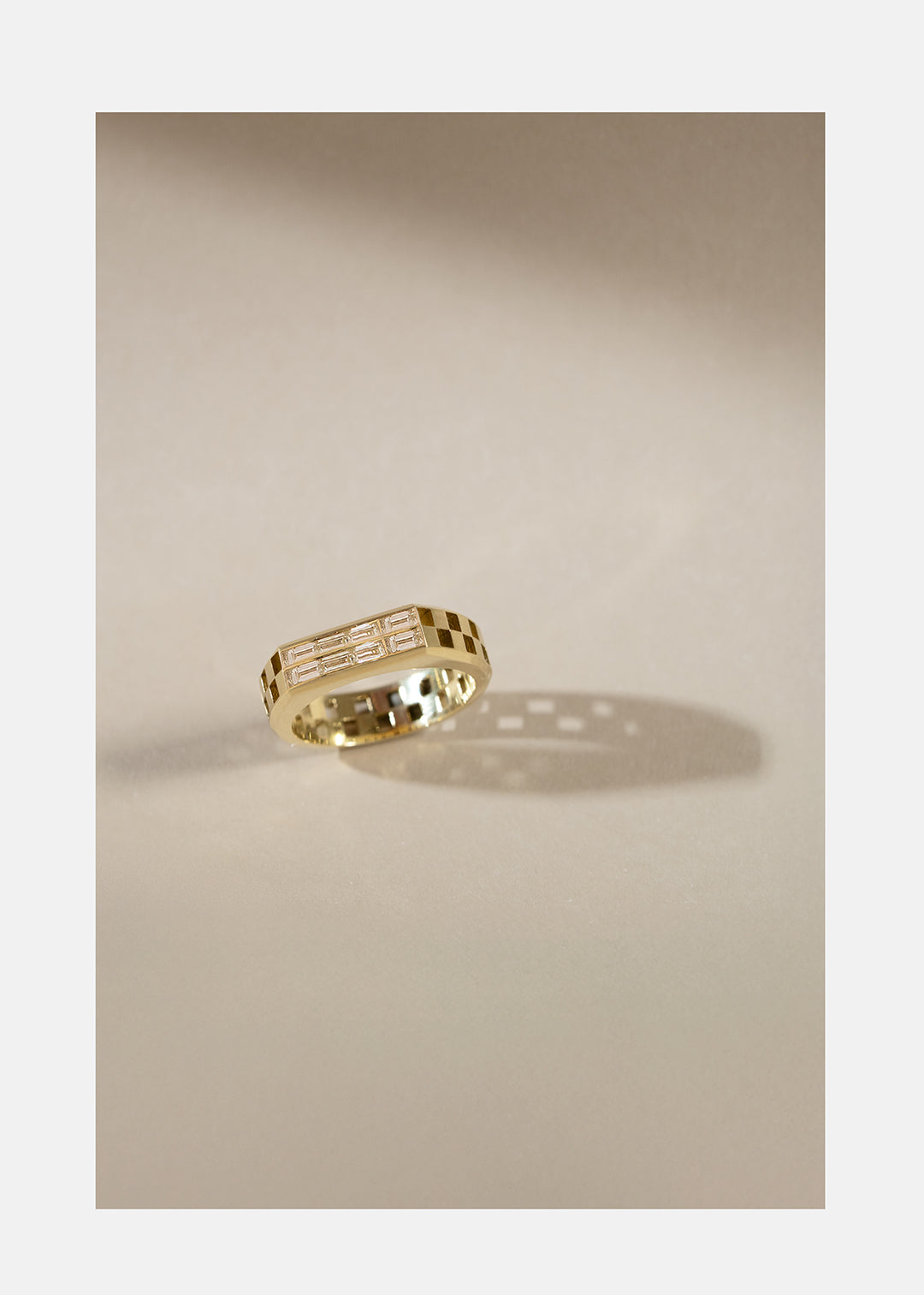 Anerise Baguette Signet Ring