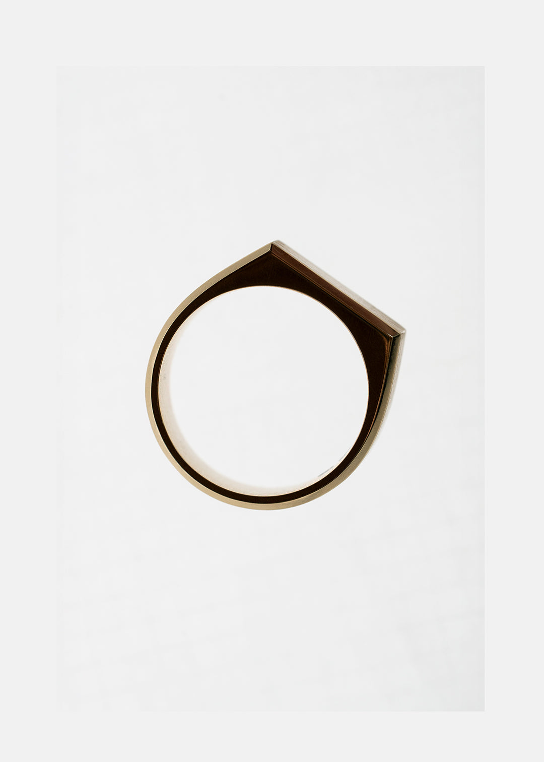 Grande Tour Top Anerise Signet Ring