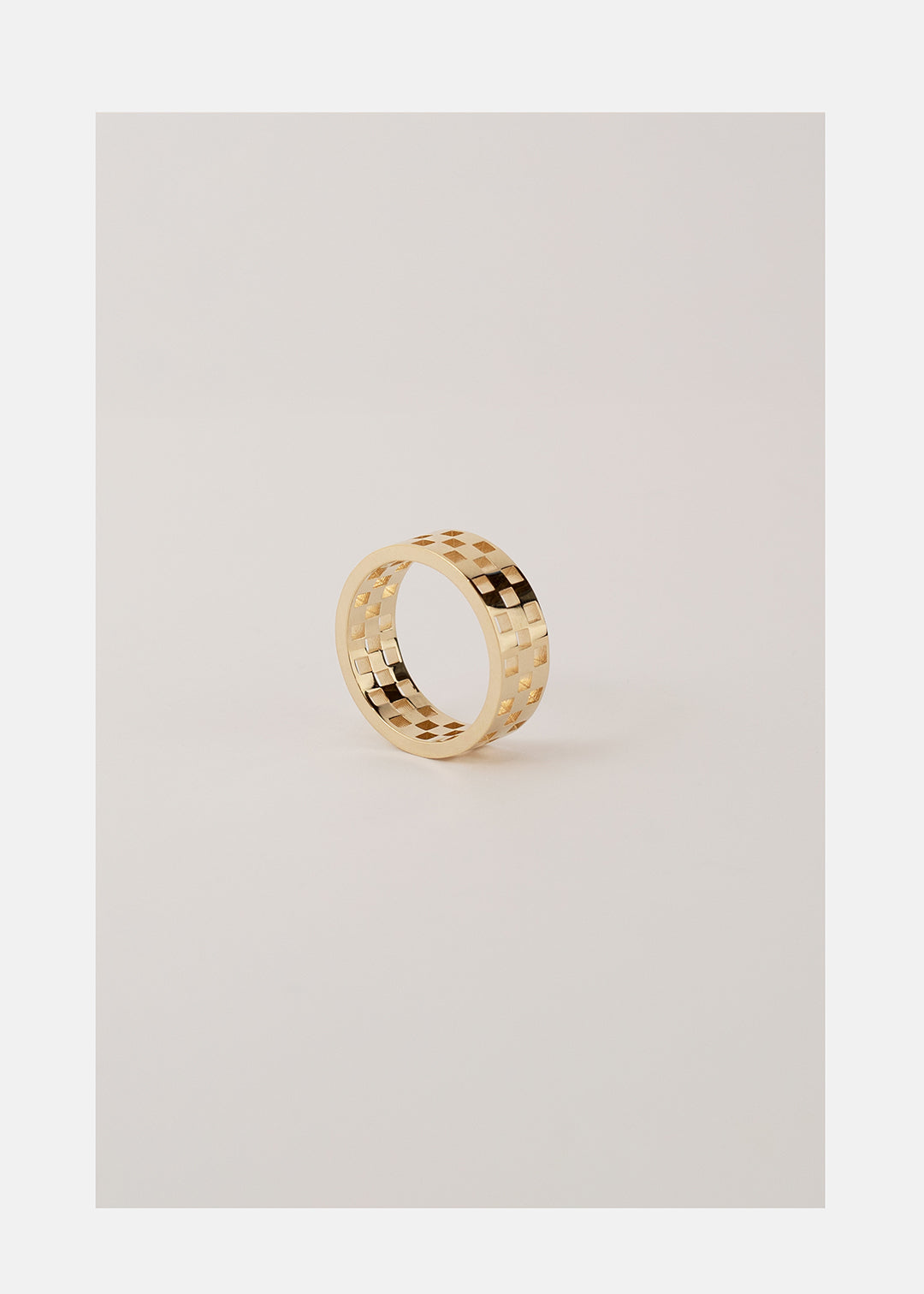 Grande Anerise Framed Ring
