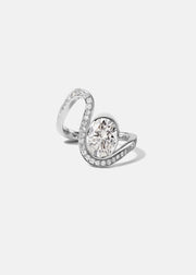 Oval Diamond Trace Pavé Ring