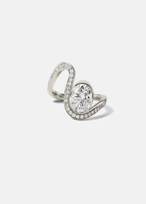 Oval Diamond Trace Pavé Ring