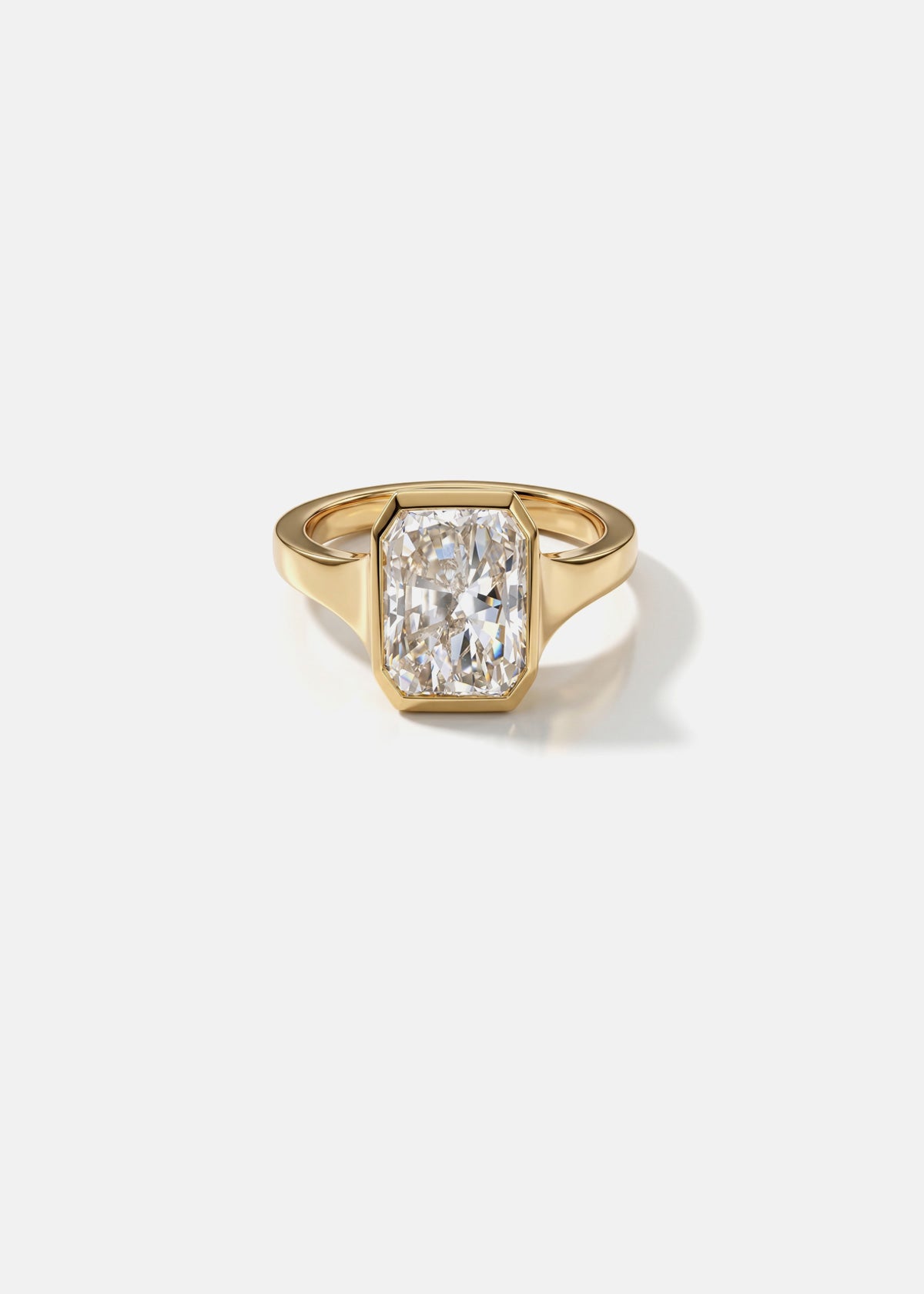 Radiant Diamond Cosma Ring