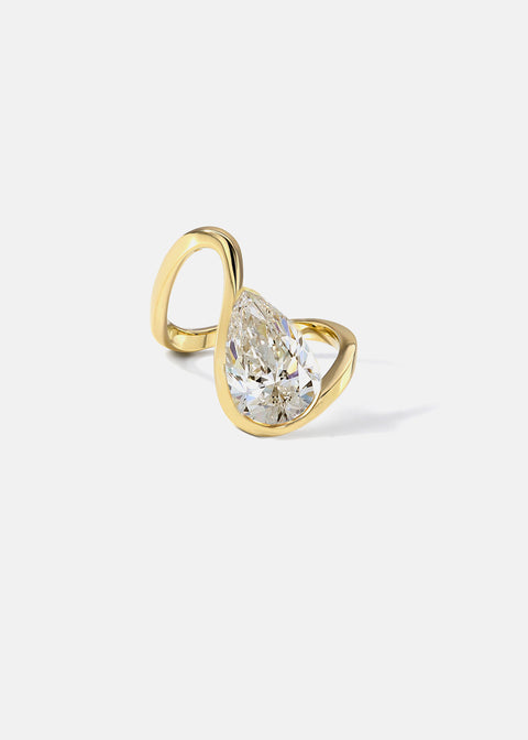 Pear Diamond Trace Ring