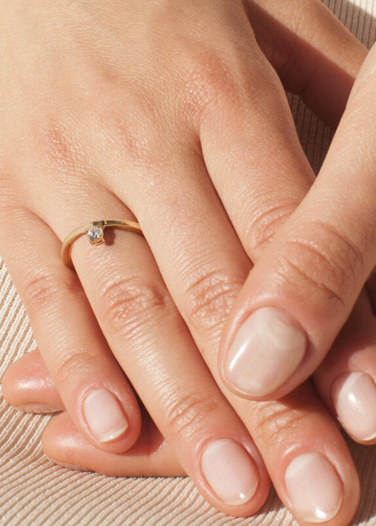 Mini Brilliant Peak Ring