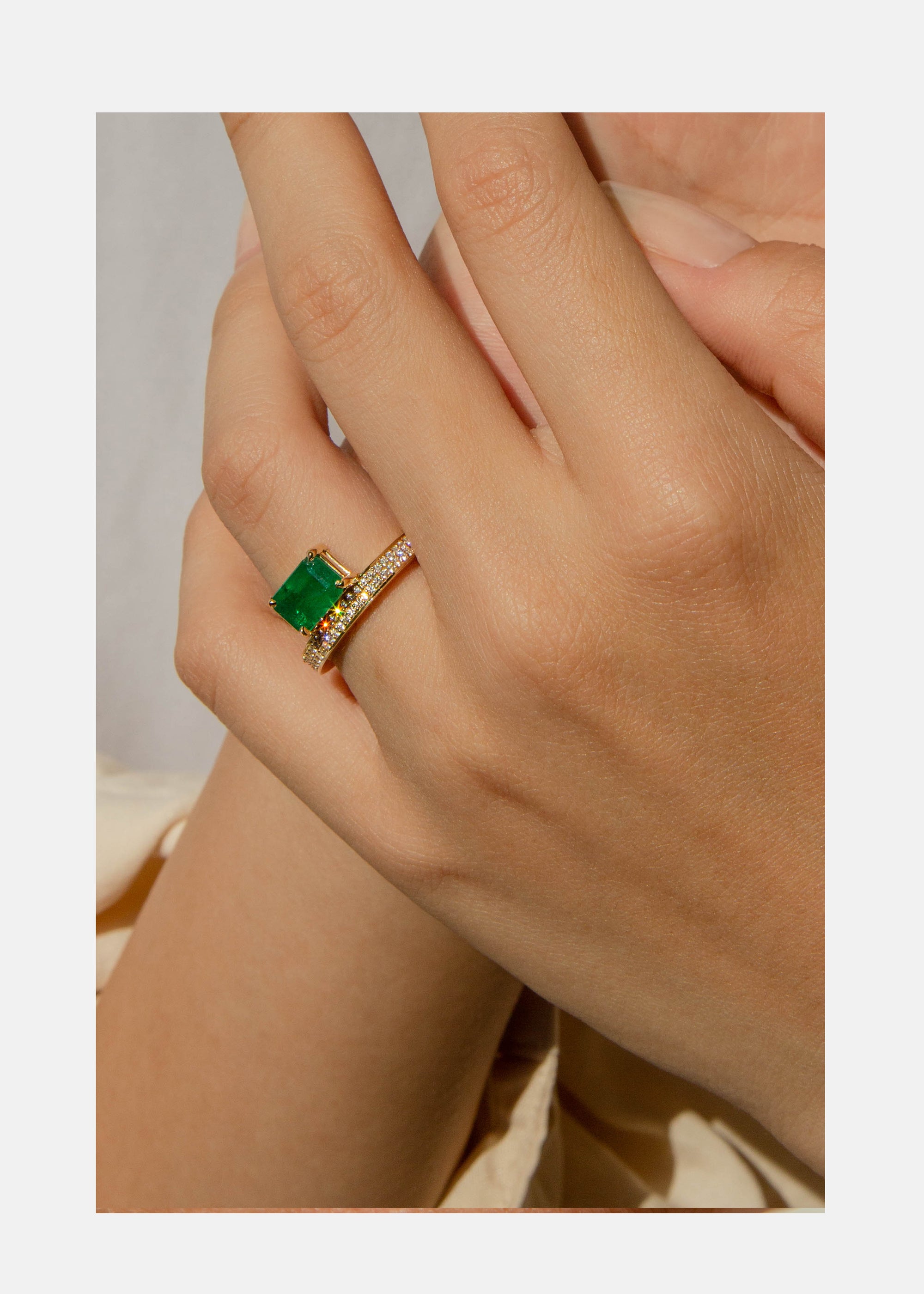 Muzo Emerald Peak Ring