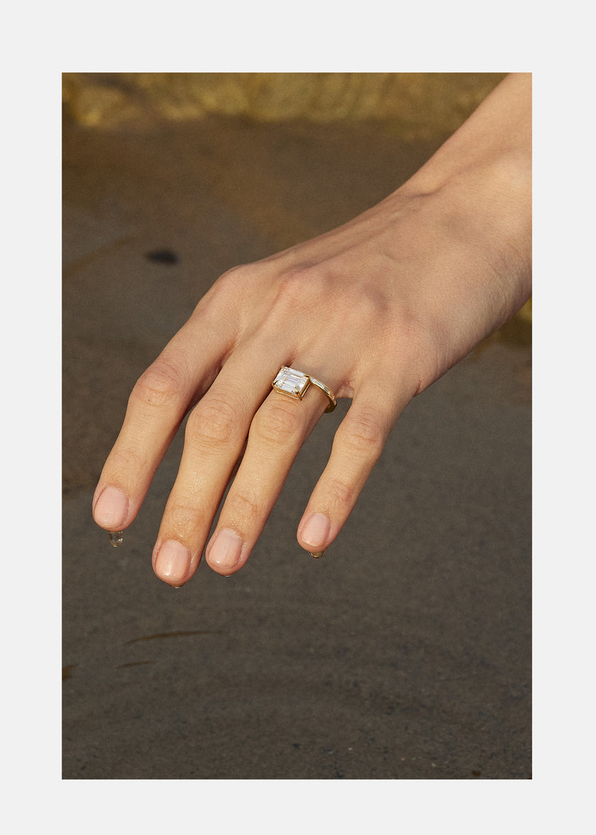 Floating Emerald Diamond Ring