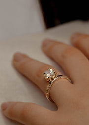Diamond Oasis Peak Ring
