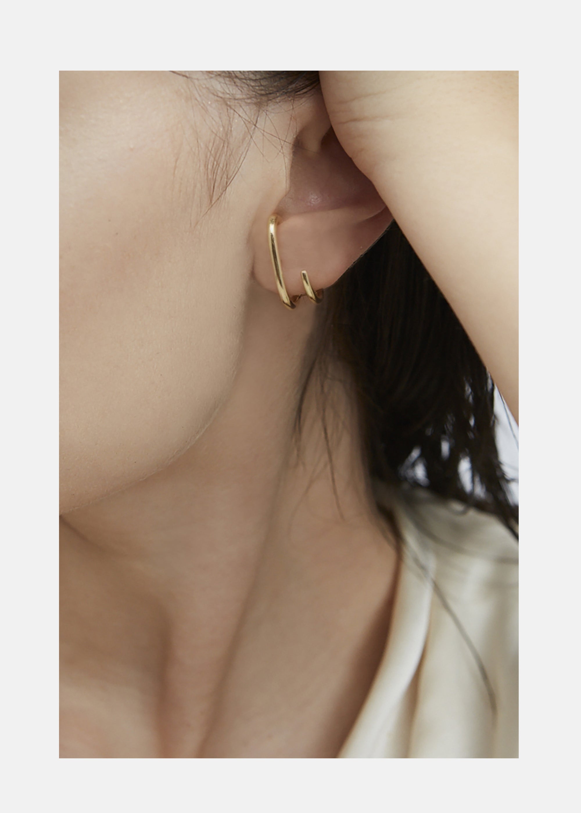 Mono Earring