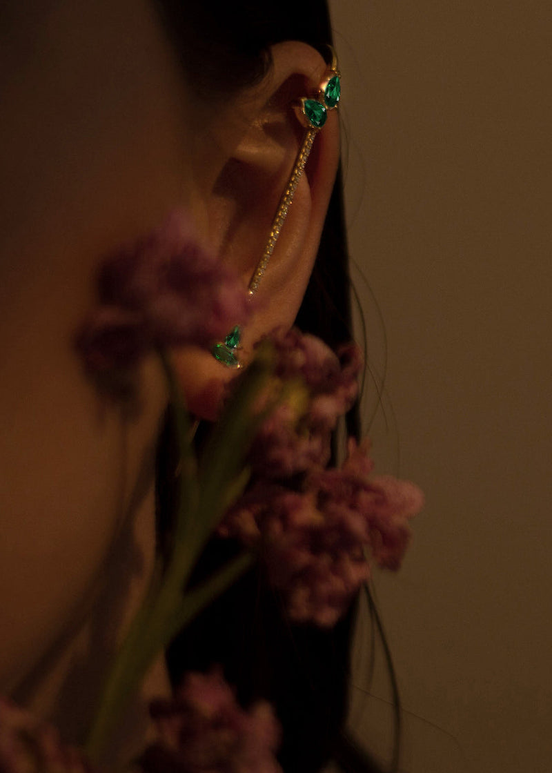 Emerald Allora Ear Pin