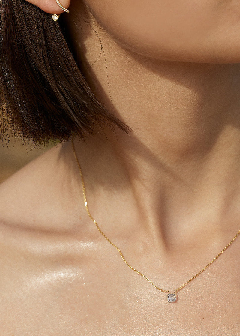 Mini Asscher Diamond Cosma Necklace